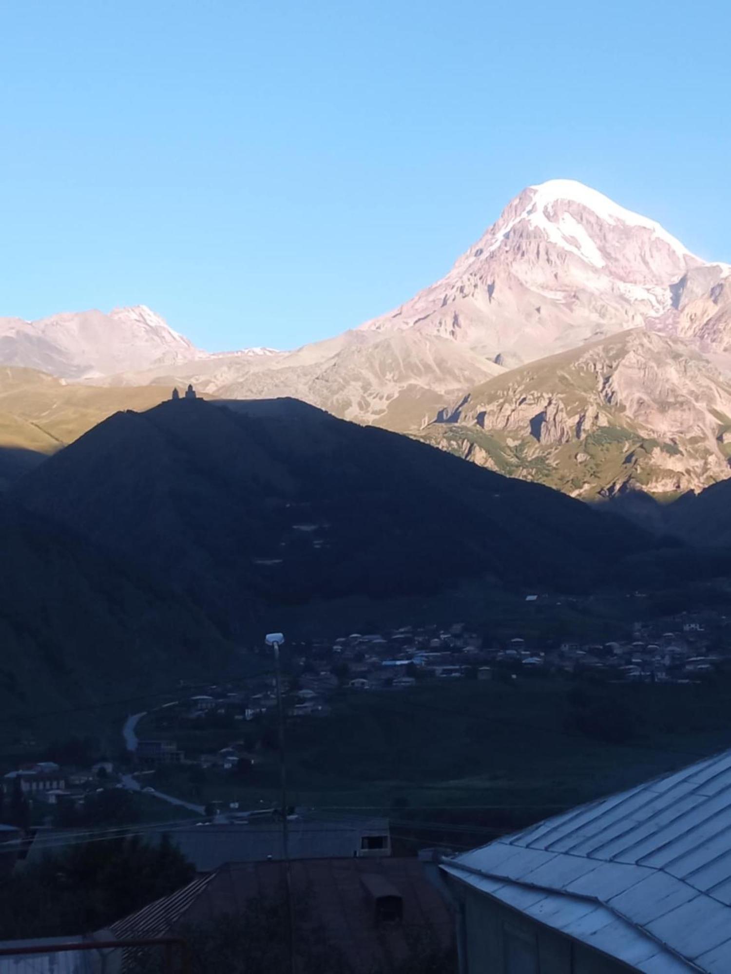 Guesthouse Relax In Kazbegi Exteriér fotografie